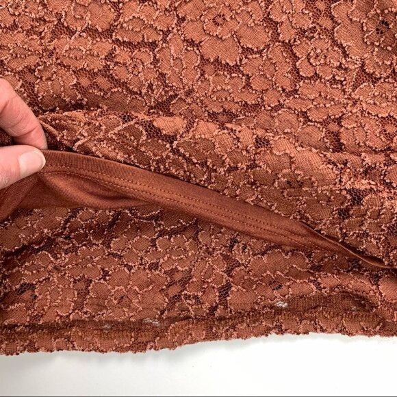 ANTHROPOLOGIE eri & ali Terracotta Crossover Tank Top size small - Picture 7 of 8